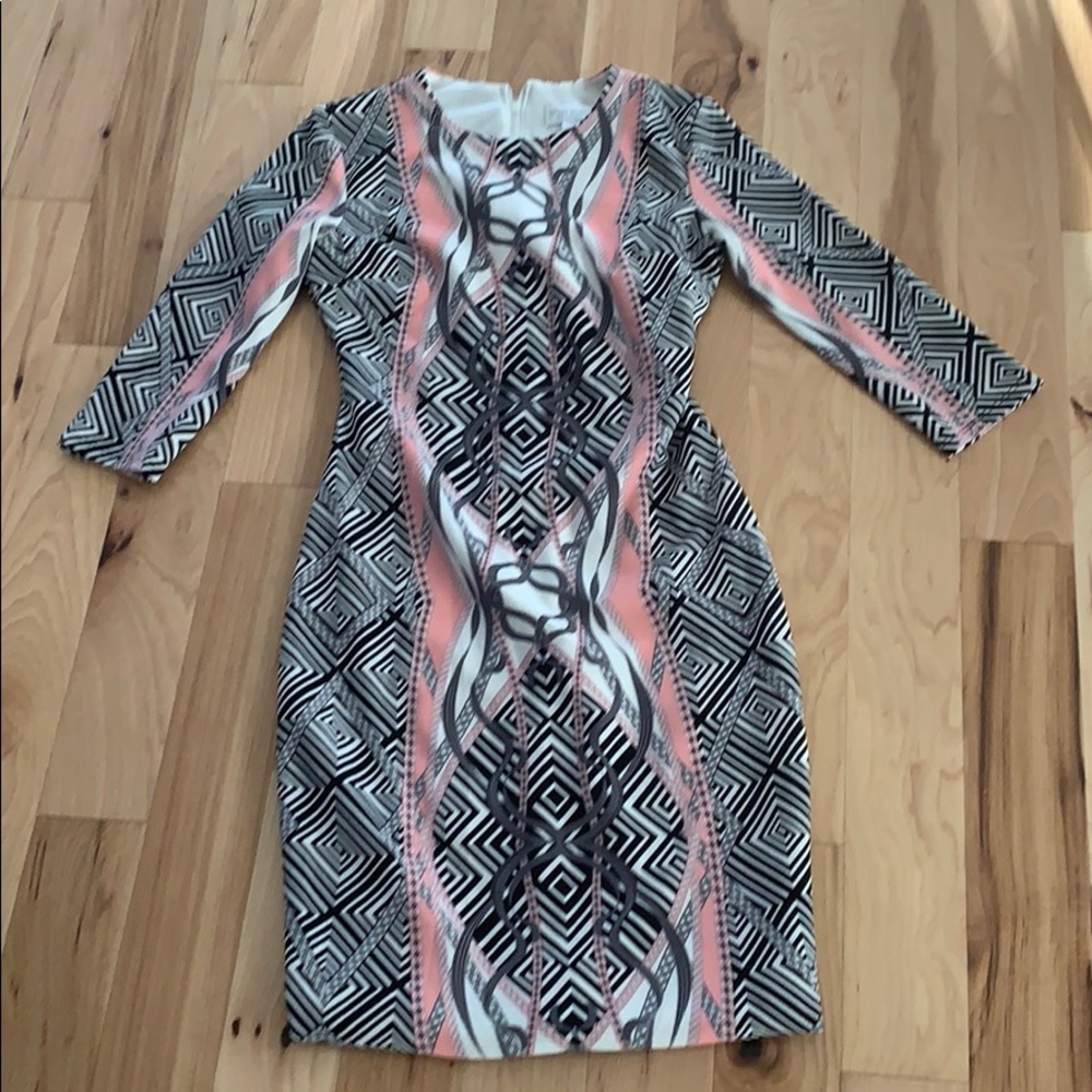 Form fitting midi